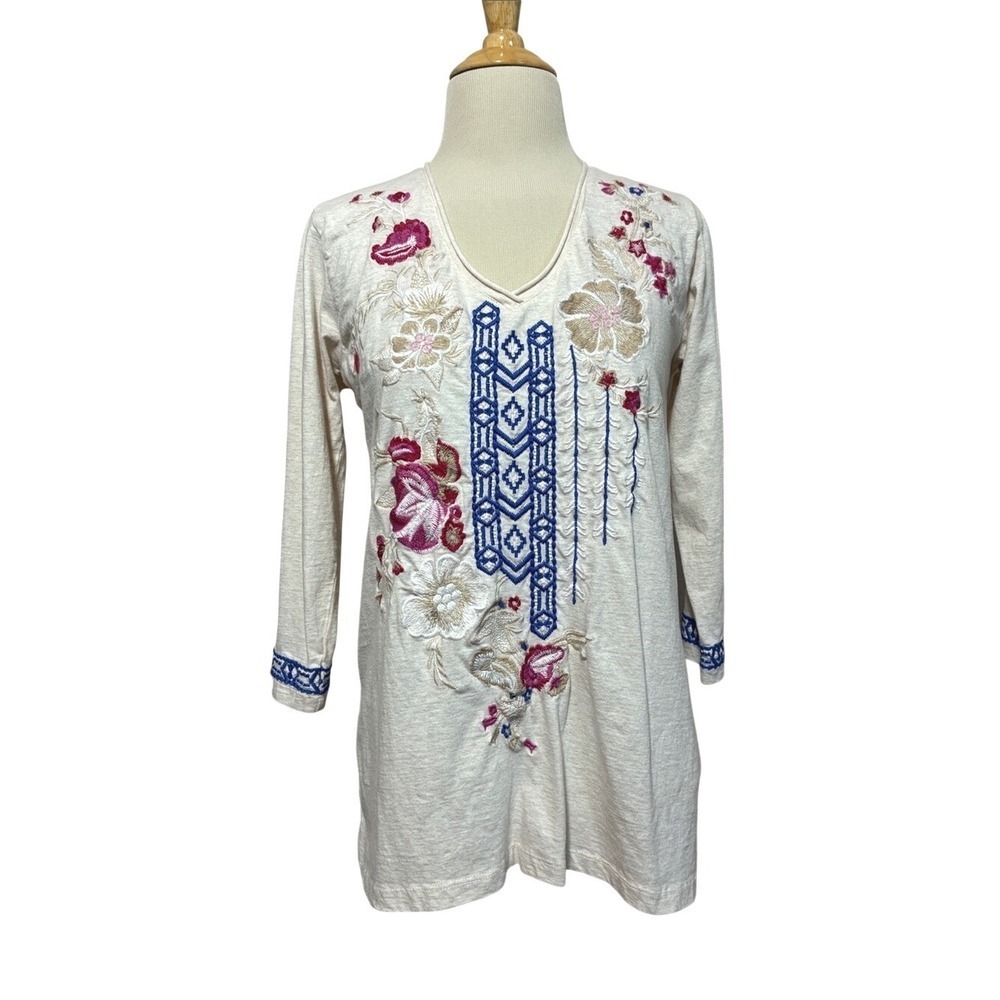 Caite Small Cotton Embroidered Boho 3/4 Sleeve Vneck Tunic Top Floral Aztec